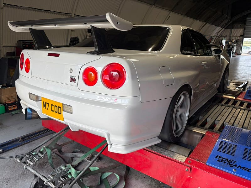 Nissan Skyline R34 GT-R V-Spec II on the Dyno Dynamics DS450 rollers